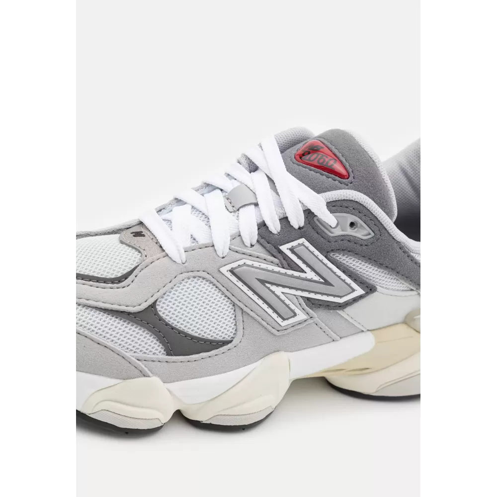 NEW BALANCE Sneakers 9060-PE26
