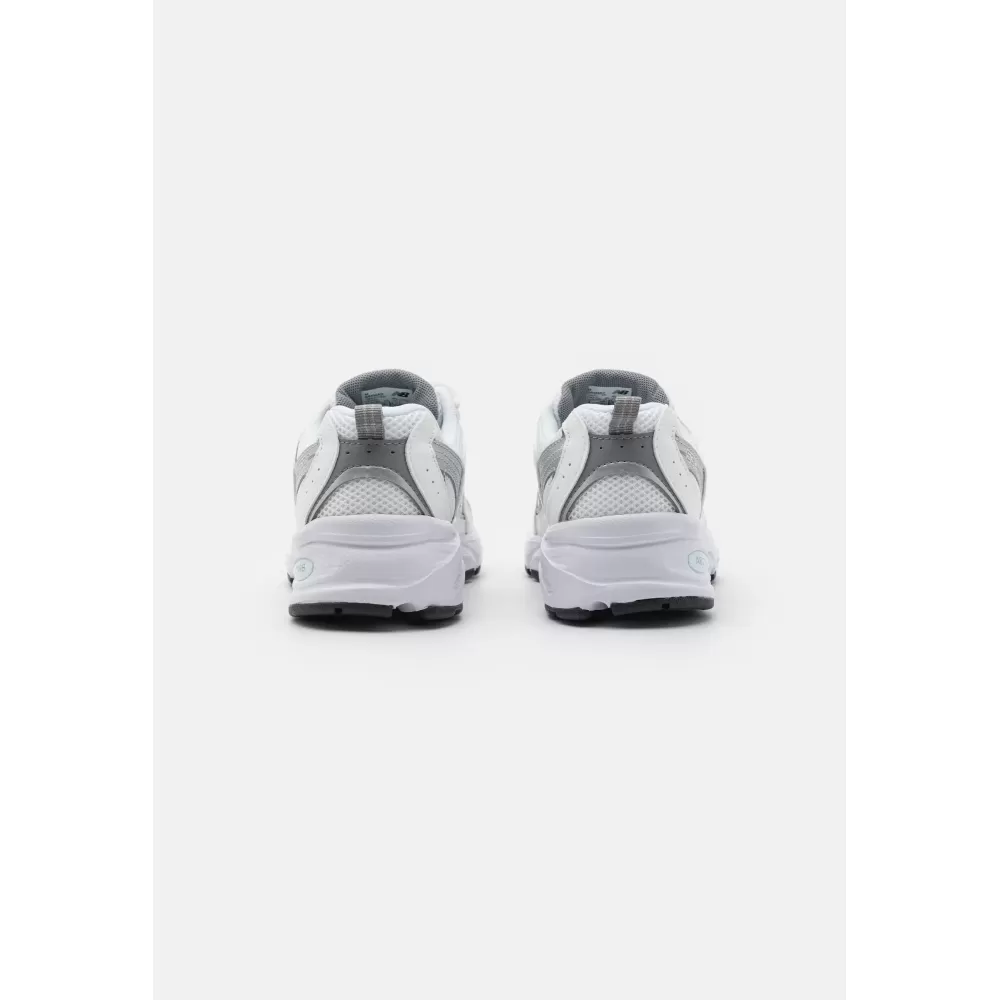 NEW BALANCE Sneakers  530A-PE26
