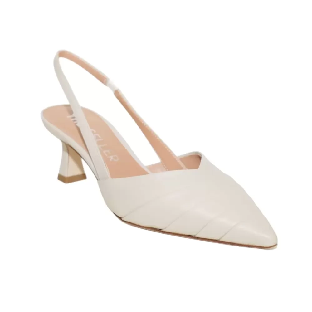 THE SELLER Chanel nappa CE411A-PE26