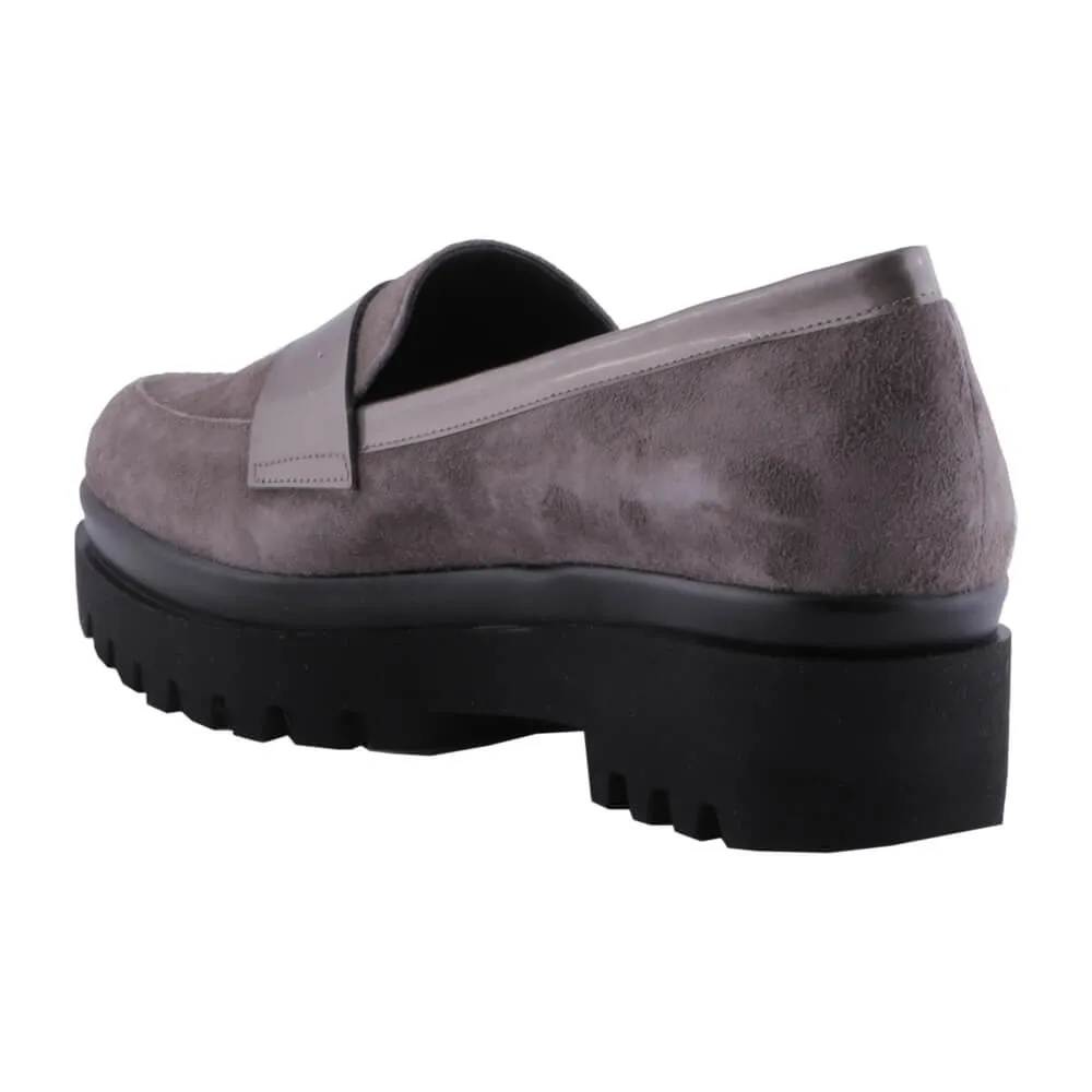 francesina camoscio e vernice